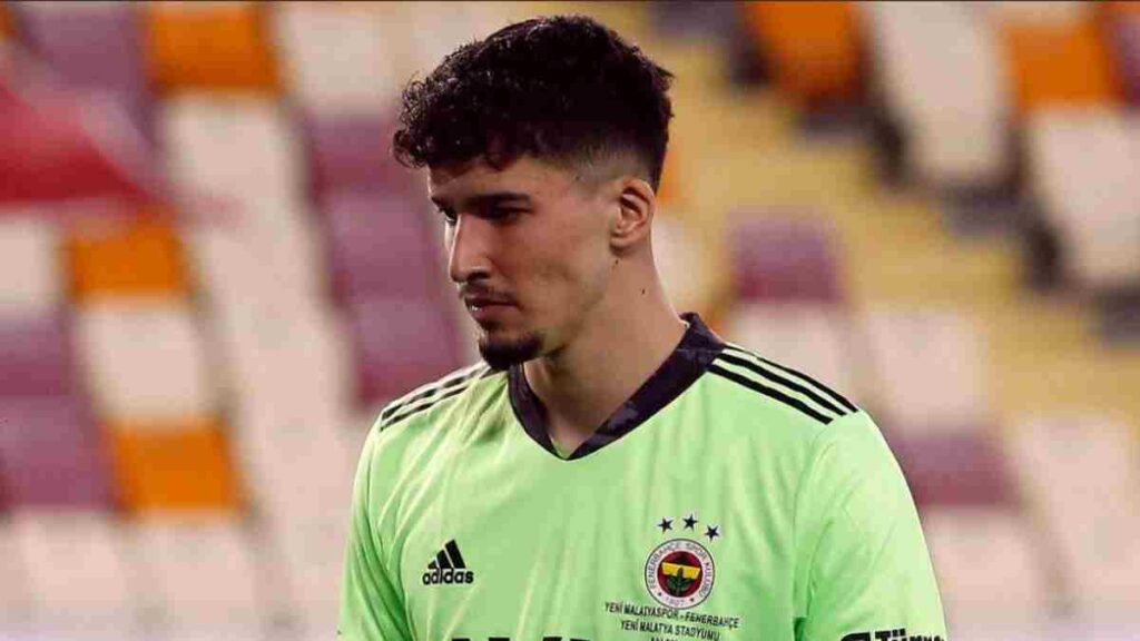 Altay Bayındır hangi takıma transfer olacak