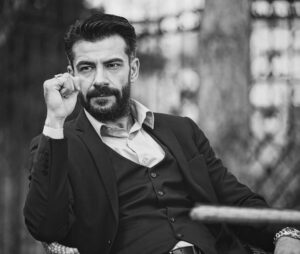 Kirli Sepeti Dizisi Yavuz Kimdir? Kirli Sepeti Yasemin'in Eski Sevgilisi Yavuz Rolüne Hayat Veren Rüzgar Aksoy Kimdir?
