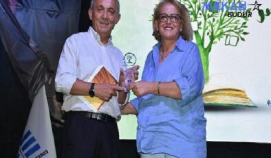 6. Edremit Kitap Fuarı’nın beşinci günü: Eğitimden ekonomiye zengin bir program