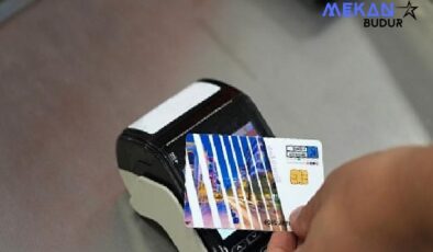 Kadıköy Belediyesi ilçe sınırları içerisinde yaşayan ihtiyaç sahibi kişilere alışveriş kartı desteği veriyor.