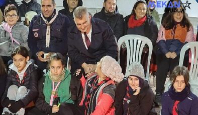 Gölcük Belediye Başkanı Ali Yıldırım Sezer, Aksığın İzci Kampı’nda Gölcük Belediyesi İzcileri ile bir araya geldi.