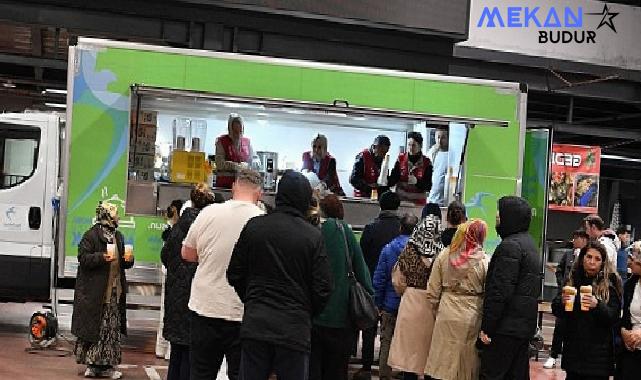 6,2 büyüklüğündeki depremde Beylikdüzü’nden örnek dayanışma