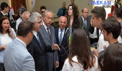 Türkiye’nin Geleceğini Genç Beyinler İnşa Ediyor